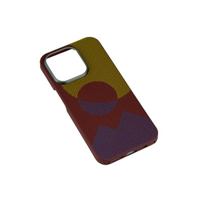 เคสโทรศัพท์คาร์บอนไฟเบอร์อะรามิดลายหรูหราสำหรับ iPhone 16 Pro Max พร้อมความหนา 0.8 มม. และน้ำหนัก 16 กรัม