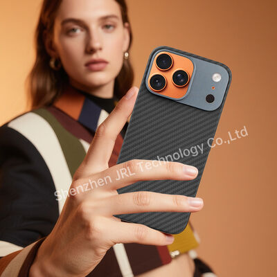 เคสโทรศัพท์มือถือคาร์บอนไฟเบอร์อะรามิดบางเฉียบพร้อมกรอบโลหะแบบกำหนดเองสำหรับ iPhone 17 Pro
